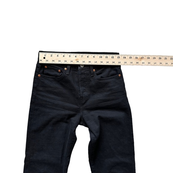 Levi’s Wedgie Straight Black Button Fly Jeans Size 25 - Picture 4 of 7